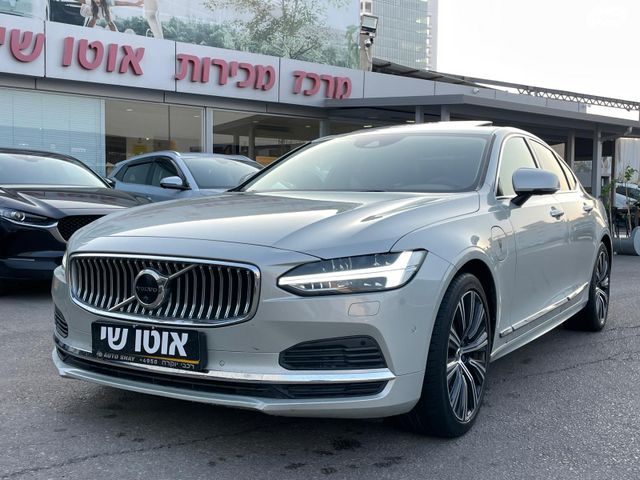 וולוו S90