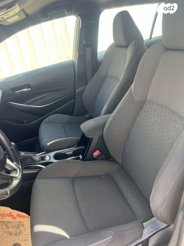 טויוטה קורולה