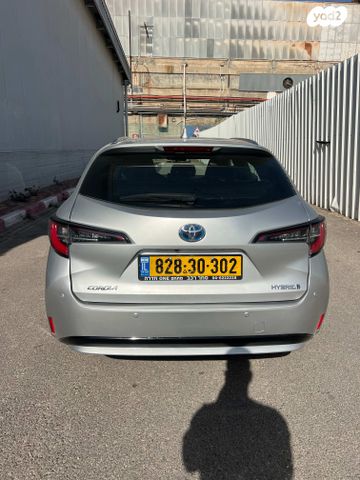 טויוטה קורולה