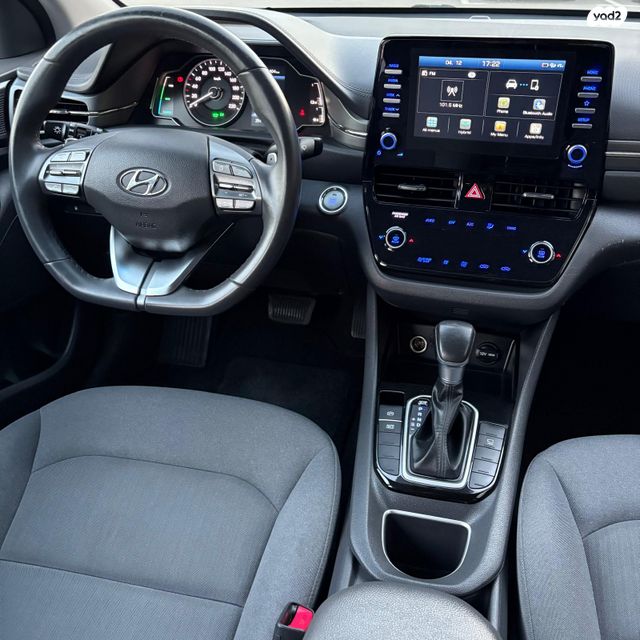 יונדאי איוניק