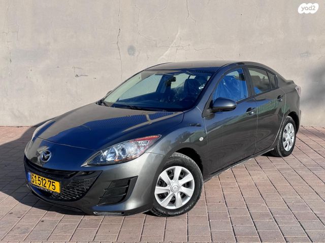 מאזדה 3