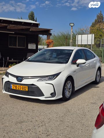 מודעת רכב טויוטה קורולה
