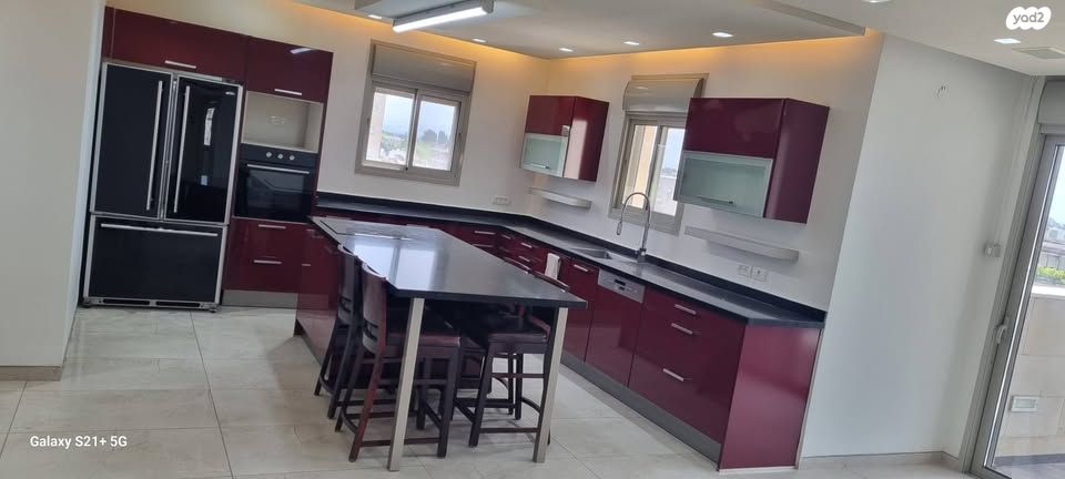 גג/ פנטהאוז, סוקולוב 97, מרכז, הרצליה