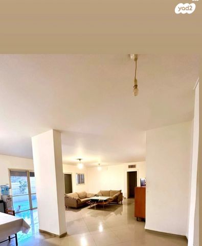 דירת גן, שדרות תל חי 36, רובע י"ז, אשדוד