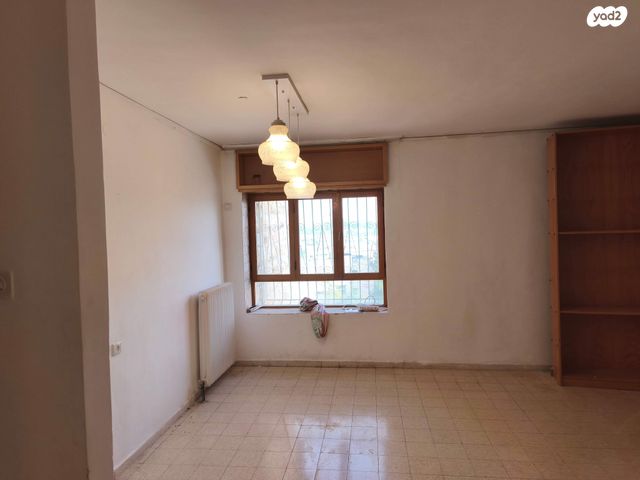 שדרות כלב בן יפונה 21