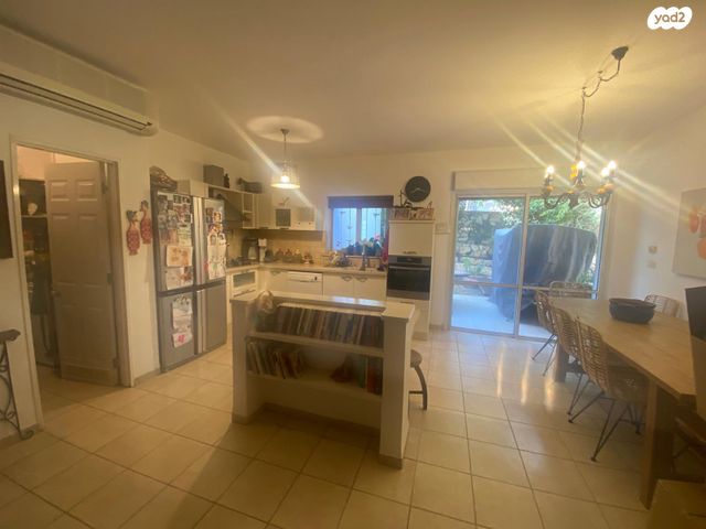 בית פרטי/ קוטג', צאלים 13, שירת הכפר, כפר ורדים