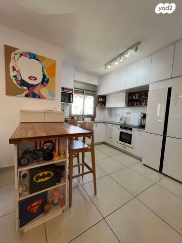 דירה, ארלוזורוב 36, שעריים, רחובות