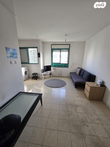 דירה, ארבע עונות 12, גני אביב, לוד