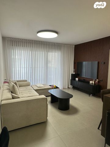 דירה, הר סיני 4, היובל, אור עקיבא