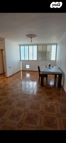 דירה, ש"י עגנון 21, נווה אלונים, אשקלון