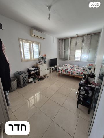 דירה, כובשי החרמון 11, שעריים, רחובות