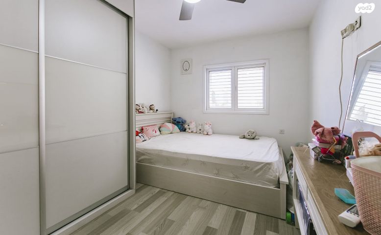 דירה, דונש 8, נווה רם, שיכון מזרחי, רמת גן