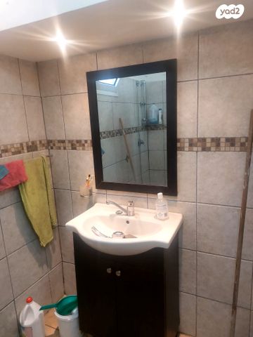 דירה, יוסף שפרינצק 315, שיכון א', קרית שמונה