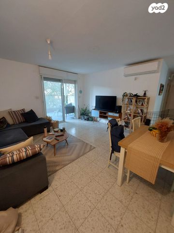 דרך משה דיין 16