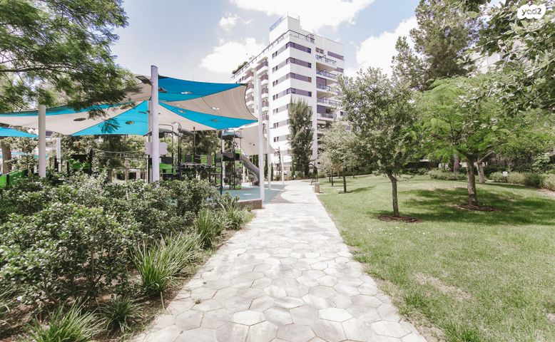 דירה, דונש 8, נווה רם, שיכון מזרחי, רמת גן