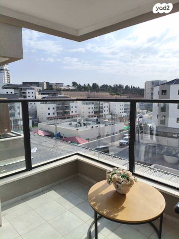 דירה, אחד העם 4, שאר העיר, מגדל העמק