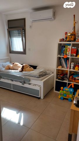 דירה, פנחס לבון 6, שיכון ותיקים, חולון