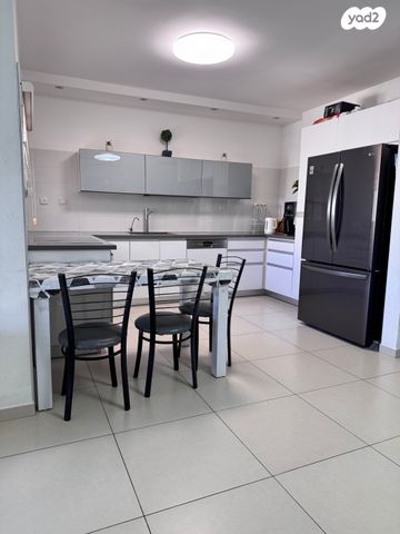 דירה, השייטת 4, אפרידר, אשקלון