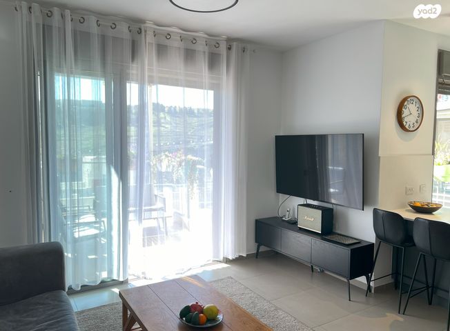 דירה, גרשון אבנר 12, ארמון הנציב, תלפיות מזרח, ירושלים