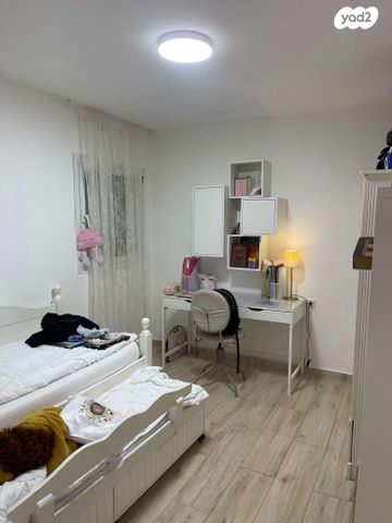 דירה, קרן היסוד 28, רובע ד', אשדוד