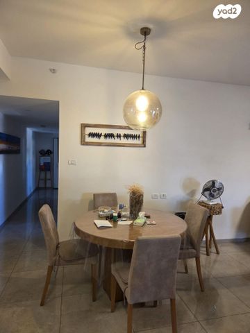 דירה, הרצל 6, עיר, מרכז העיר, נהריה