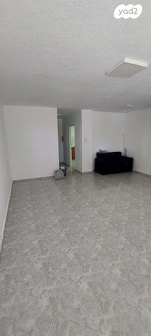 דירה, מרדכי נמיר 13, קרית ים ב', קרית ים