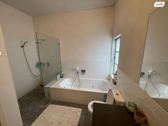 בית פרטי/ קוטג', הגפן 25, עשרת, עשרת