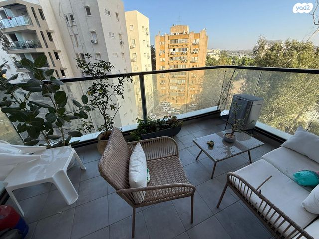 דירה, בית גוברין 13, מורשה, רמת השרון