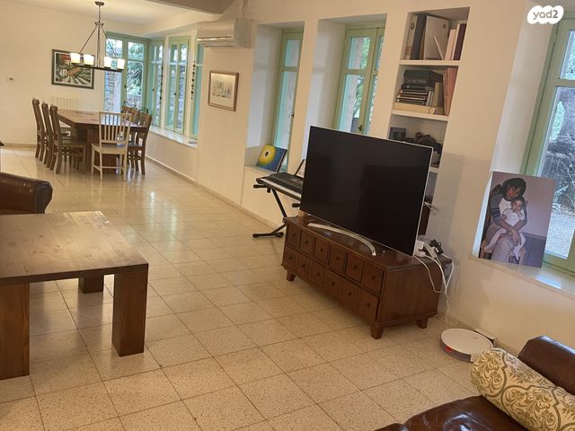 בית פרטי/ קוטג', הגפן 25, עשרת, עשרת