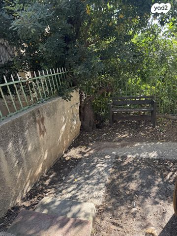 דירת גן, גאולה 37, גאולה, חיפה