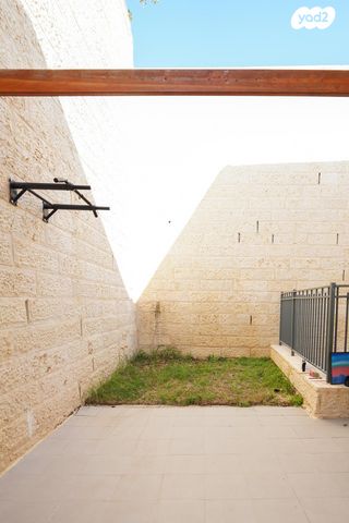 דירה, האלומה 8, הדגן, אפרת