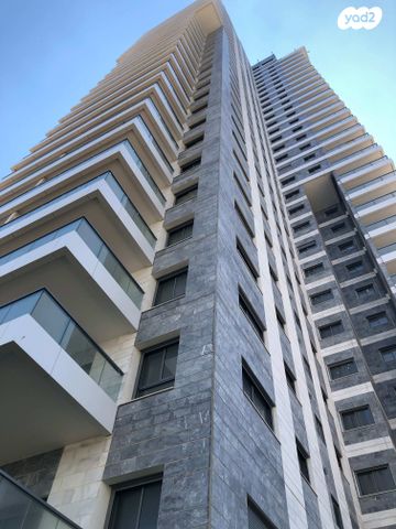 דירה, אמנון ליפקין שחק 1, נוף הטיילת, נתניה