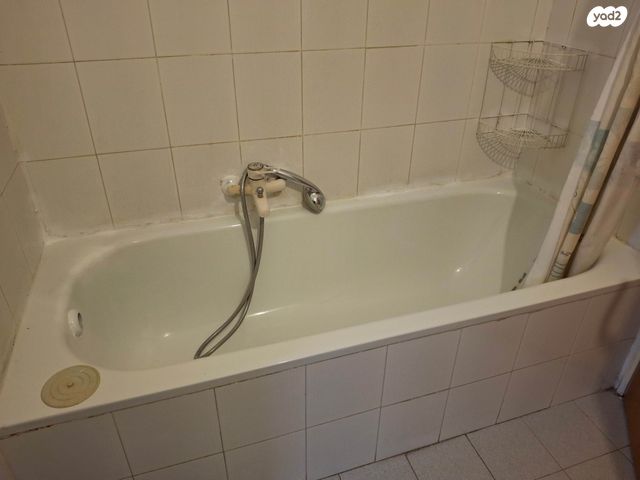 דירה, רבי בנימין 13, בית הכרם, רמת בית הכרם, ירושלים