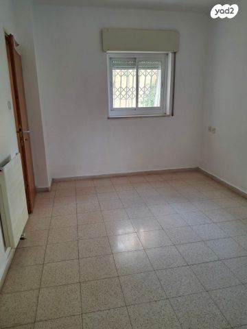 דירה, רבי בנימין 13, בית הכרם, רמת בית הכרם, ירושלים