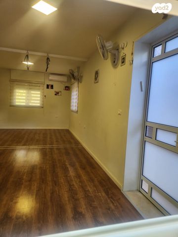 יחידת דיור, דקל 4, רקפת, רקפת