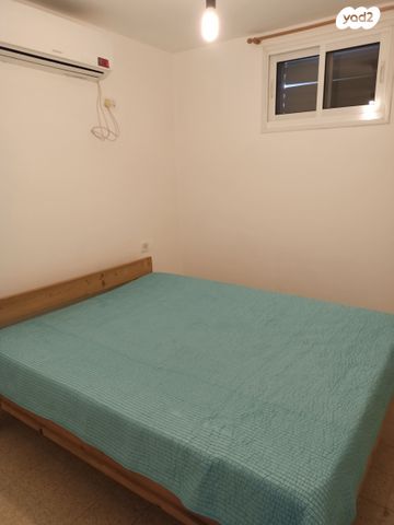 דו משפחתי, מעלה ההר 1, כפר ראש הנקרה, כפר ראש הנקרה