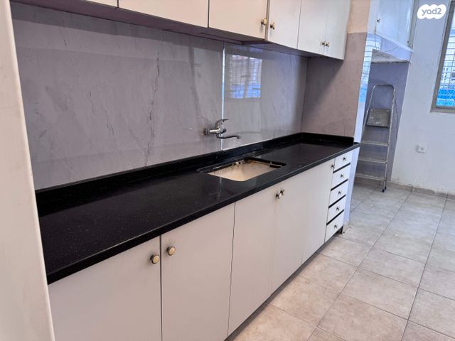 דירת גן, קפלנסקי 3, קרית שלום, תל אביב יפו