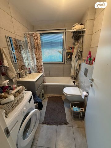 דירה, דרך מנחם בגין 144, מונטיפיורי, הרכבת, תל אביב יפו