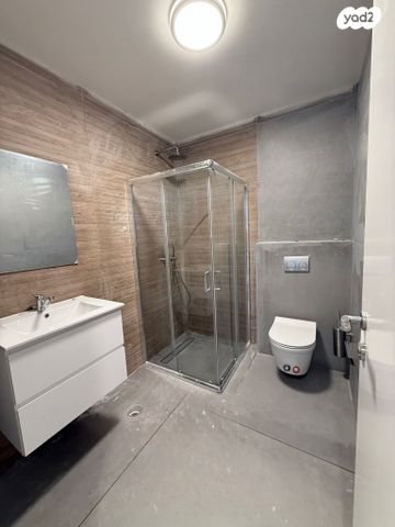 מרתף/ פרטר, חופים 1, משמר דוד, משמר דוד