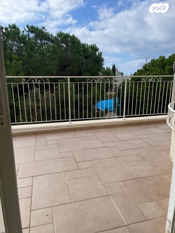 דירה, שושנת הכרמל 43, כרמל מערבי, חיפה