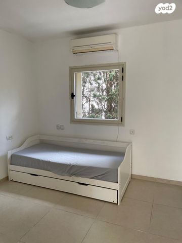 דירה, שושנת הכרמל 43, כרמל מערבי, חיפה