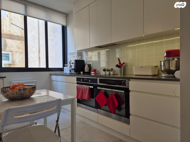 דירה, ז'בוטינסקי 134, הצפון החדש - כיכר המדינה, תל אביב יפו