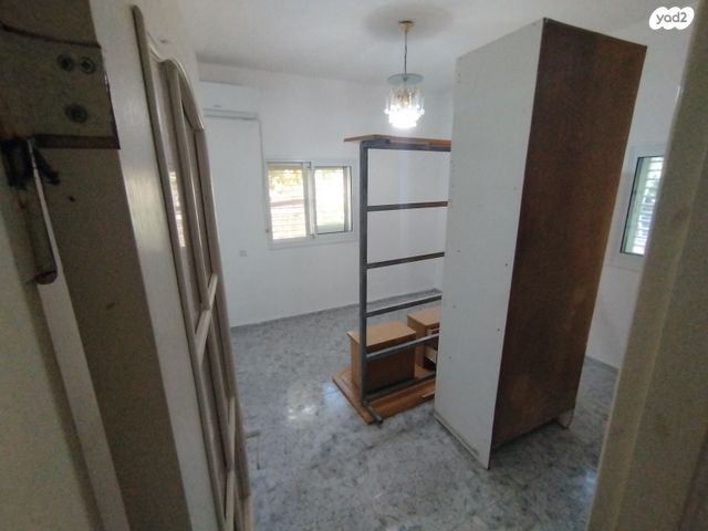 דירת גן, גבעונית 5, סביונים, מעלות תרשיחא