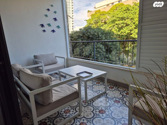 דירה, ז'בוטינסקי 134, הצפון החדש - כיכר המדינה, תל אביב יפו