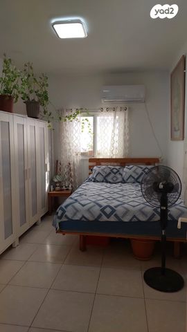 יהושע חנקין 77