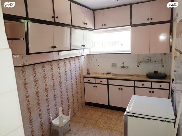 דירה, שרה אהרונסון 45, אזור הבילויים, רמת גן