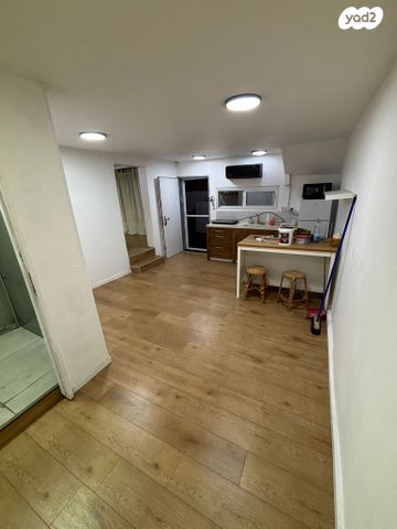 דירה, ילדי טהרן 6, מכללת תל אביב יפו, דקר, תל אביב יפו