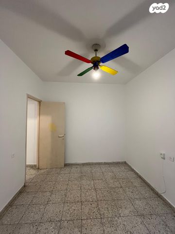 דירה, טרומפלדור 41, המרכז השקט / מרכז העיר, פתח תקווה