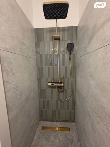 יחידת דיור, סוקולוב 55, גולן, רמת השרון