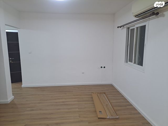 נווה מדבר 57